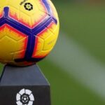 How to Prepare for Watching Late-Night Football Matches